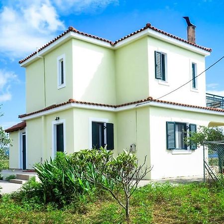 ליקסורי Villa Rania: Ευάερη Βίλα Με Θέα Τη Θάλασσα מראה חיצוני תמונה