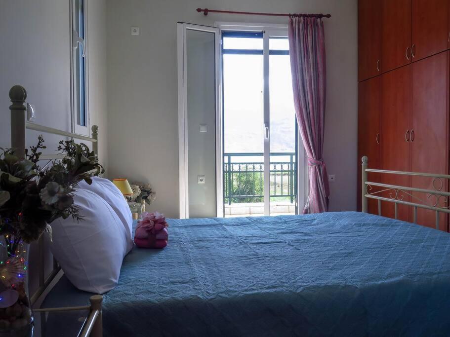 ליקסורי Villa Rania: Ευάερη Βίλα Με Θέα Τη Θάλασσα מראה חיצוני תמונה