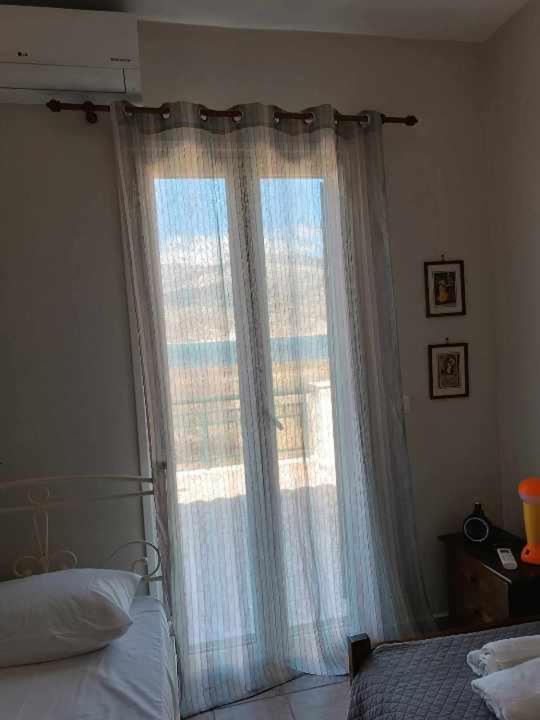 ליקסורי Villa Rania: Ευάερη Βίλα Με Θέα Τη Θάλασσα מראה חיצוני תמונה